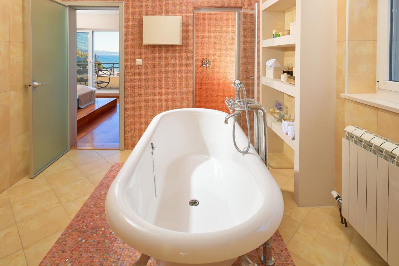 Sun Spalato Villa Paradise ภายนอก รูปภาพ